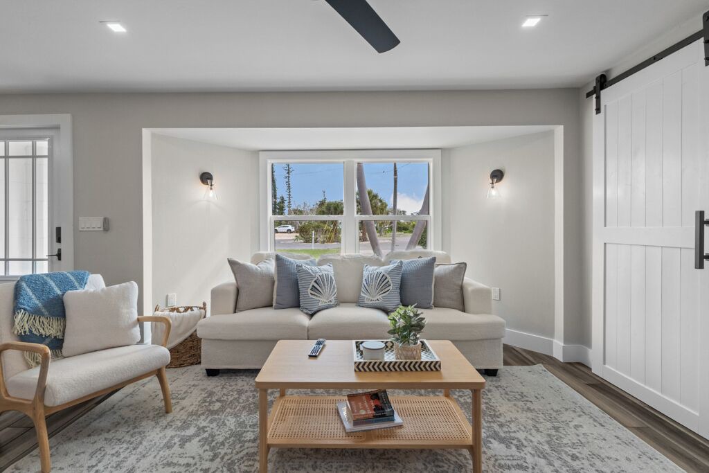 Photo of Livingroom in Sanibel