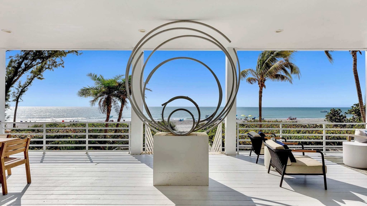 Photo of Others in Captiva