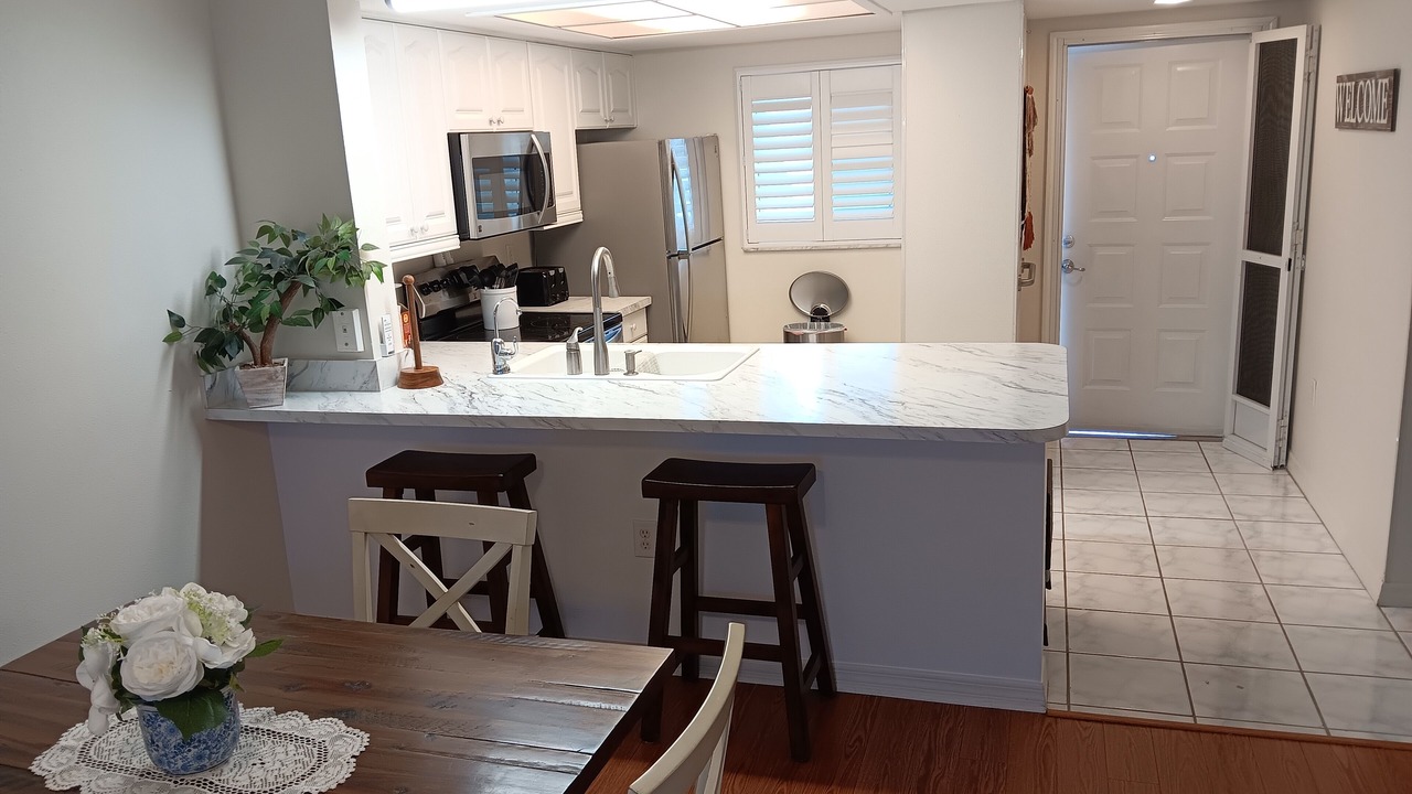 Photo of Kitchen in Lake Suzy