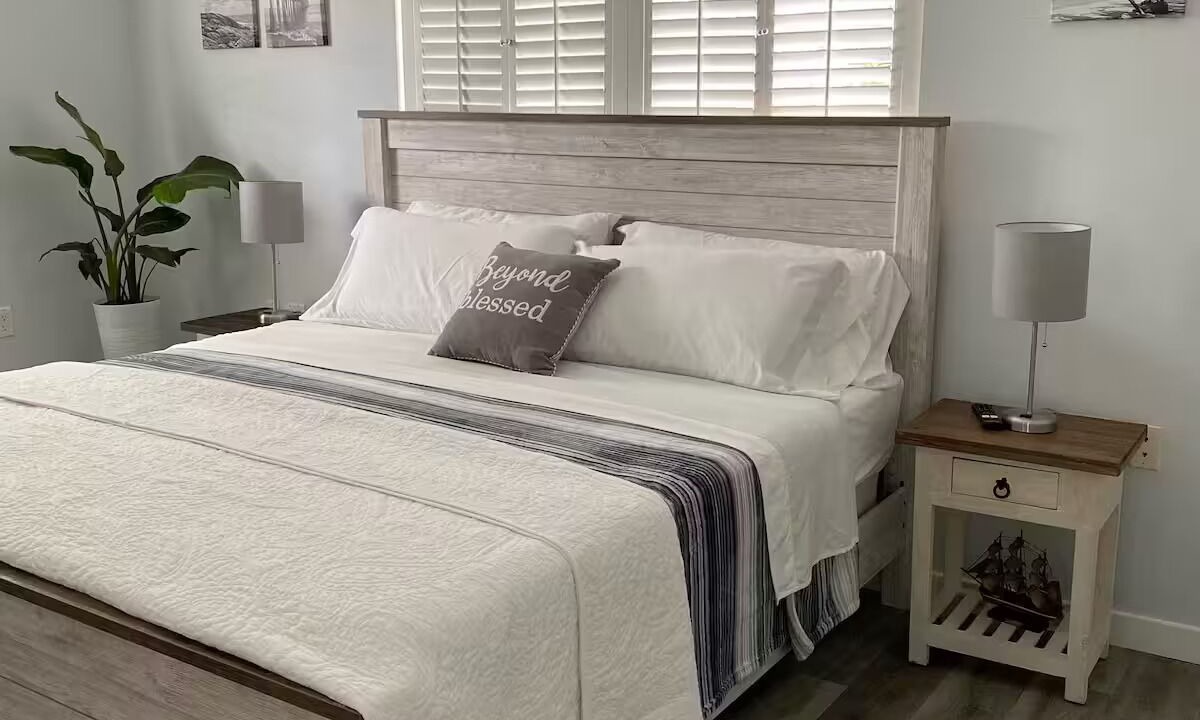 Photo of Bedroom in Iona