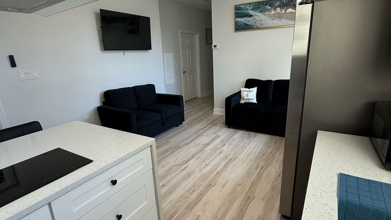 Photo of Livingroom in Palm River-Clair Mel