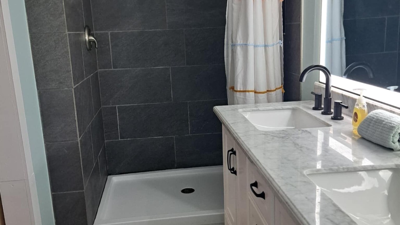 Photo of Bathroom in Iona
