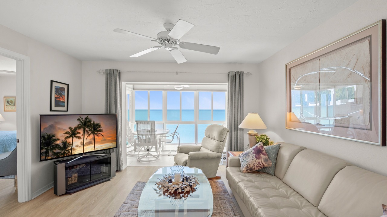 Photo of Livingroom in Siesta Key