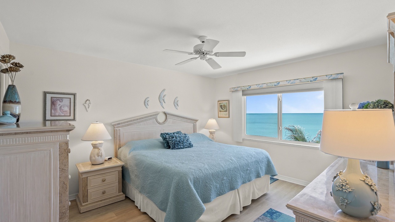 Photo of Bedroom in Siesta Key