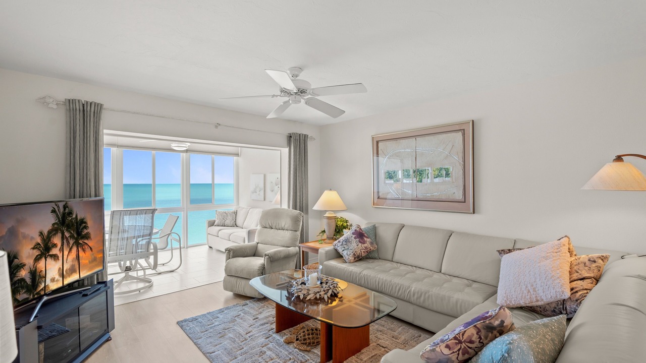 Photo of Livingroom in Siesta Key