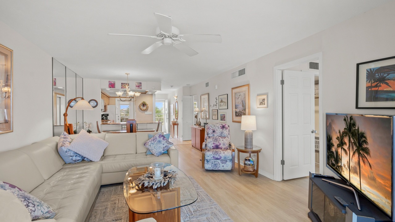 Photo of Livingroom in Siesta Key