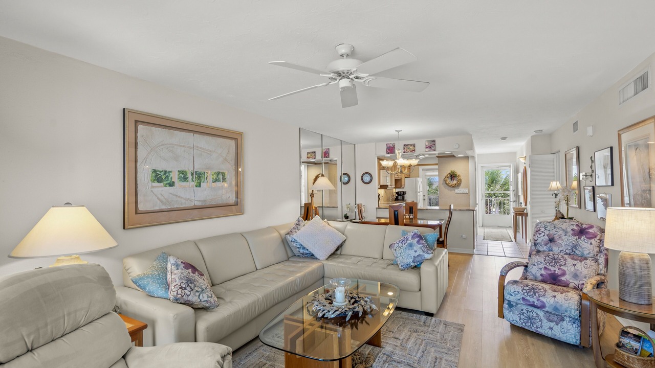 Photo of Livingroom in Siesta Key