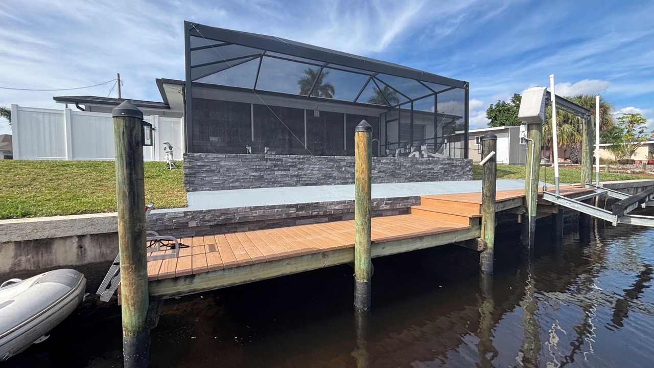Photo of Outdoor in Lochmoor Waterway Estates