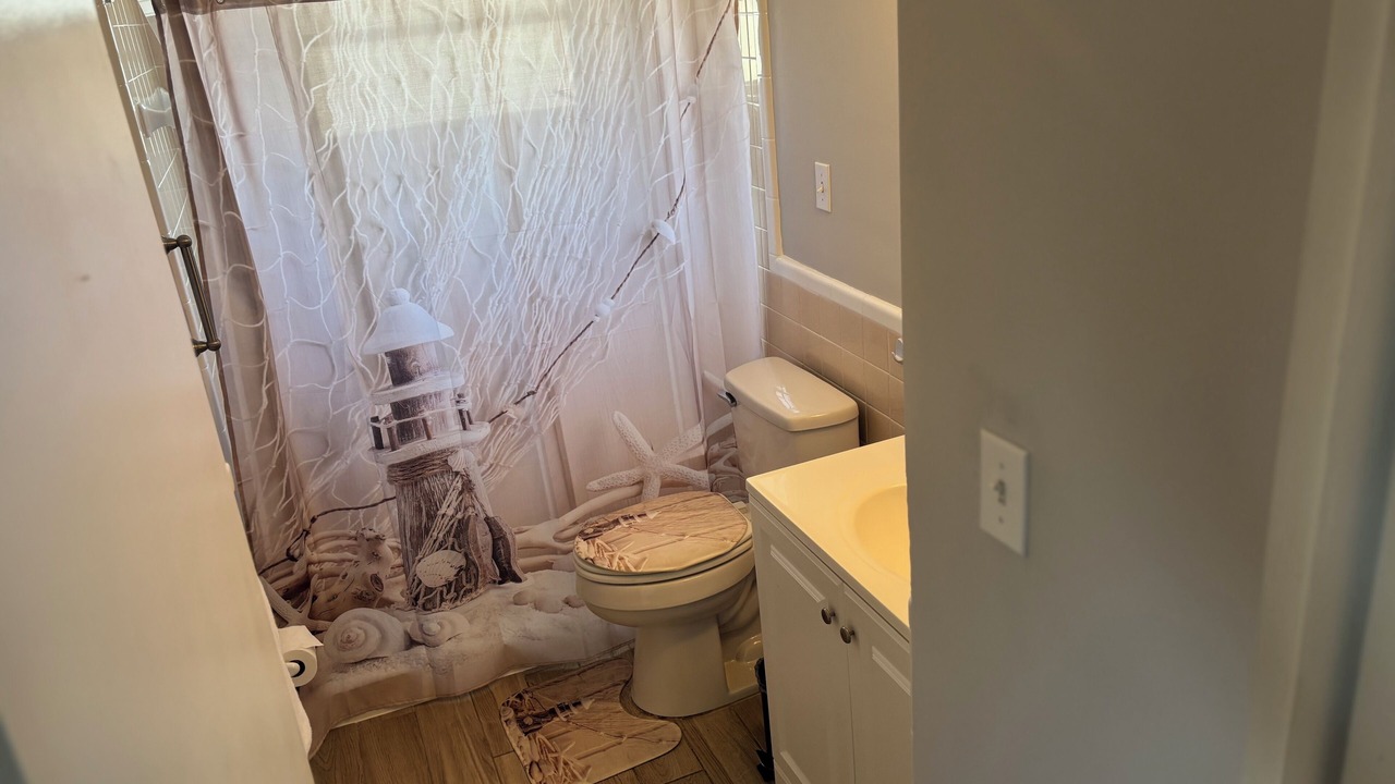 Photo of Bathroom in Lochmoor Waterway Estates
