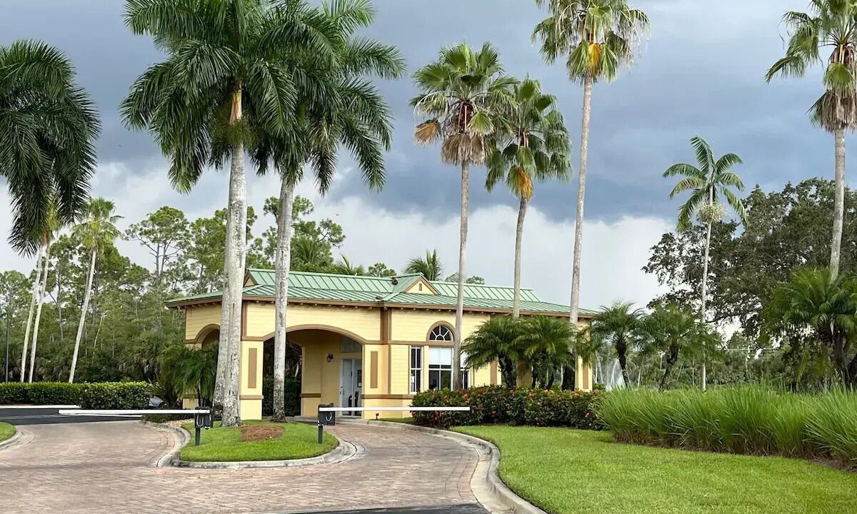 Photo of Outdoor in Naples