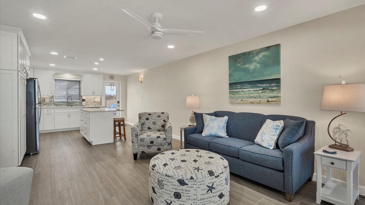 Photo of Livingroom in Siesta Key