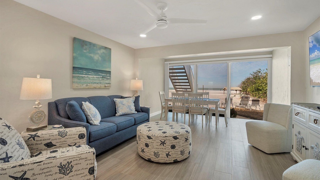 Photo of Livingroom in Siesta Key