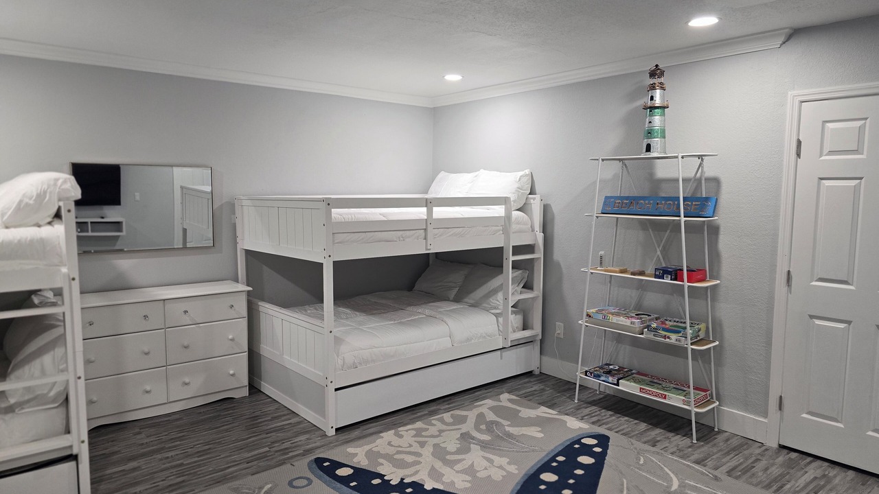 Photo of Bedroom in Caloosahatchee