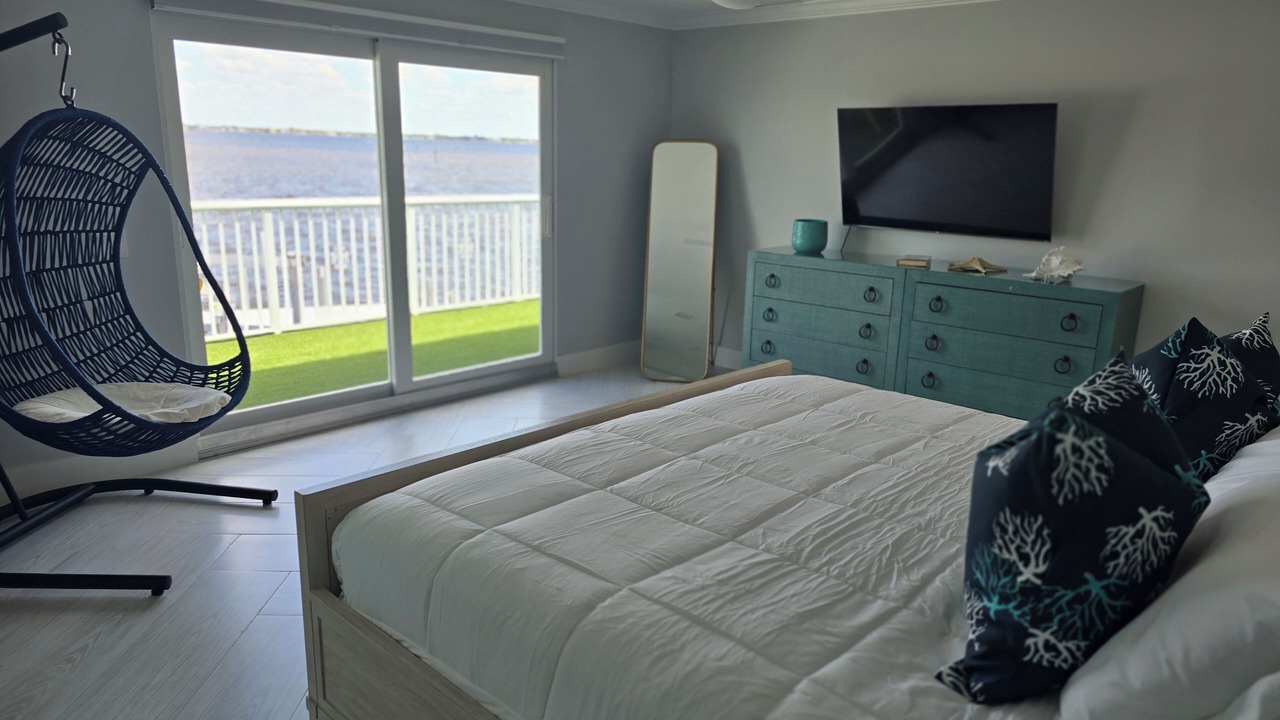 Photo of Others in Caloosahatchee