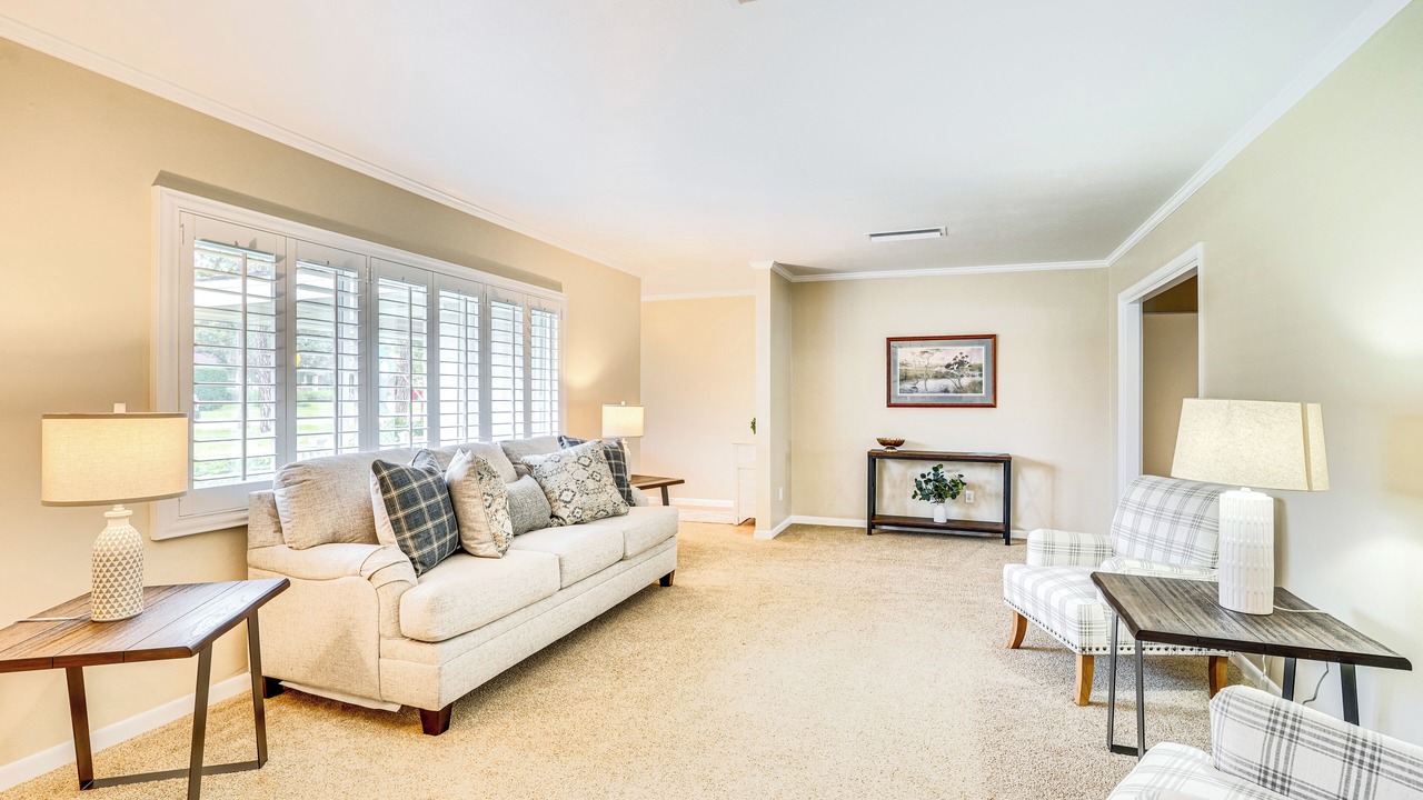 Photo of Livingroom in Winter Haven