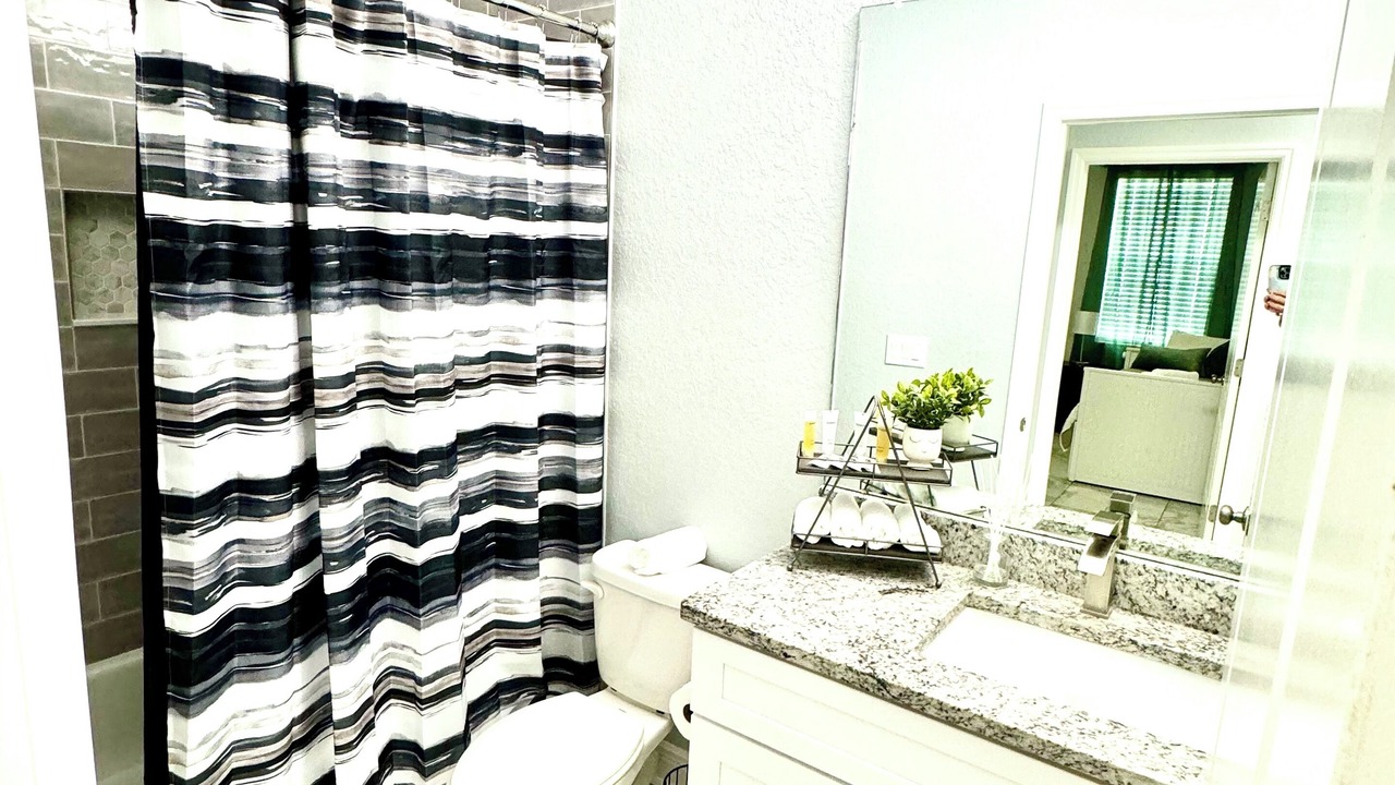Photo of Bathroom in East Tampa