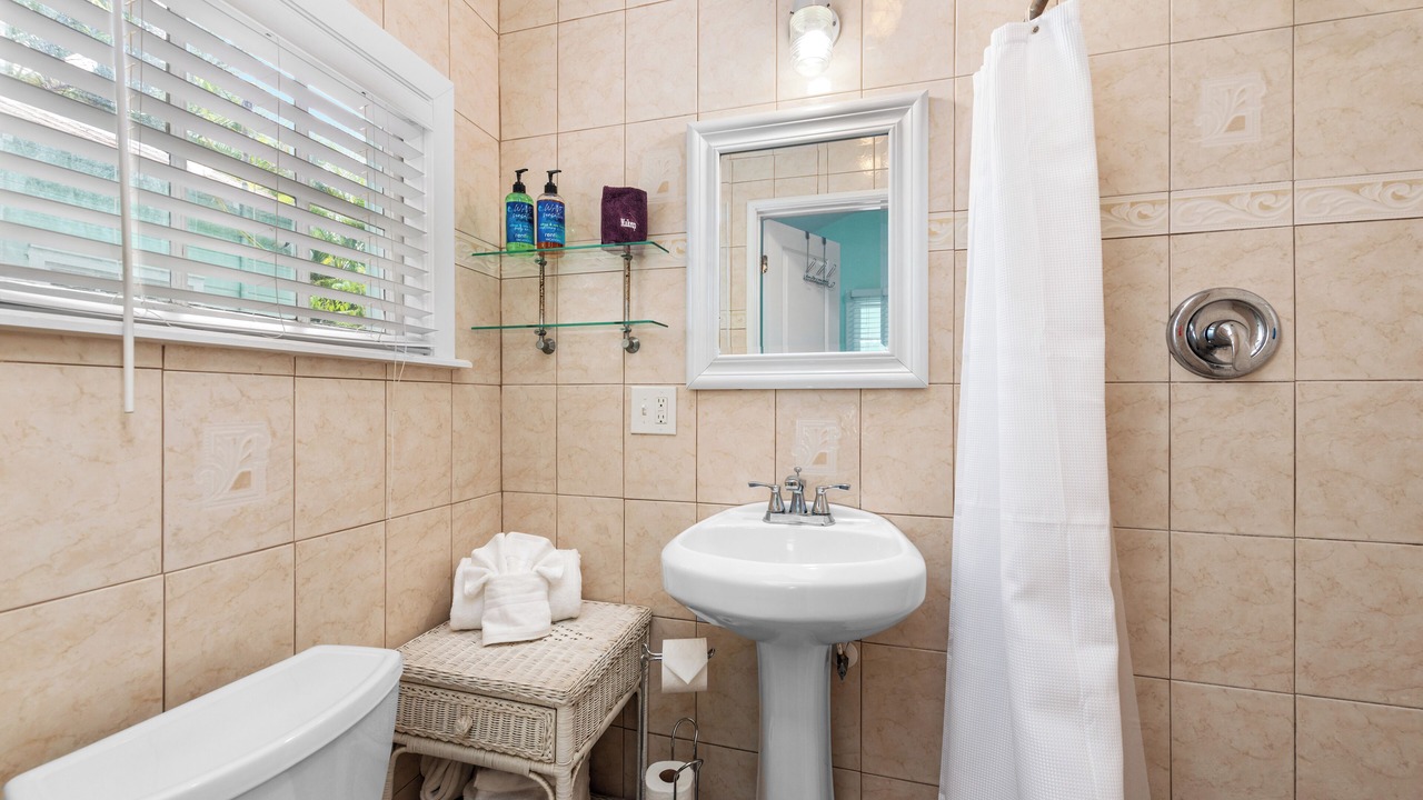 Photo of Bathroom in Old Town