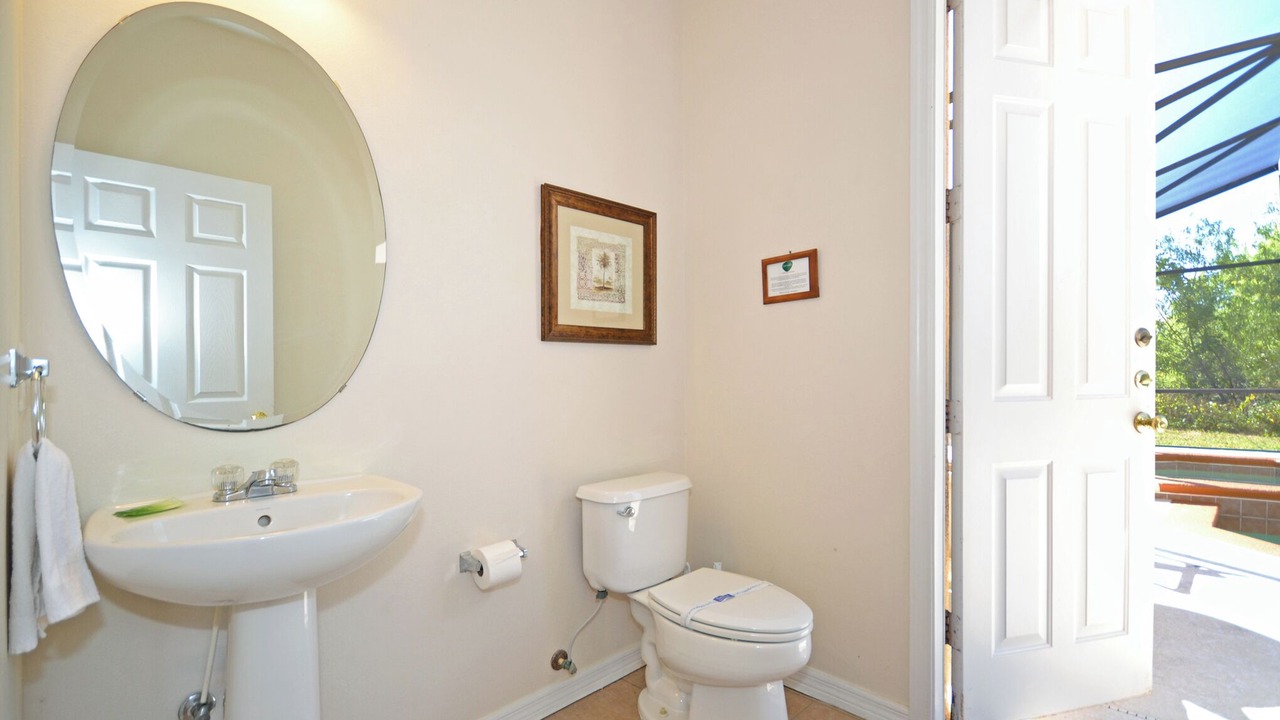 Photo of Bathroom in Windwood Bay