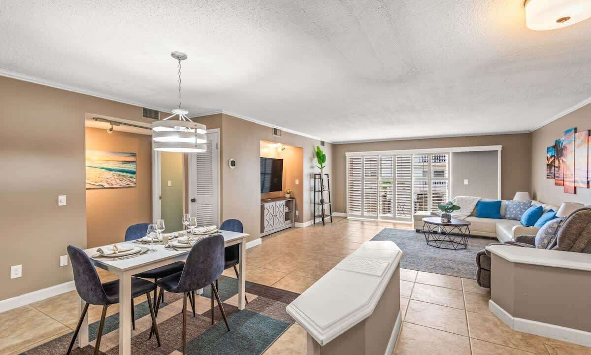Photo of Livingroom in Belleair Beach