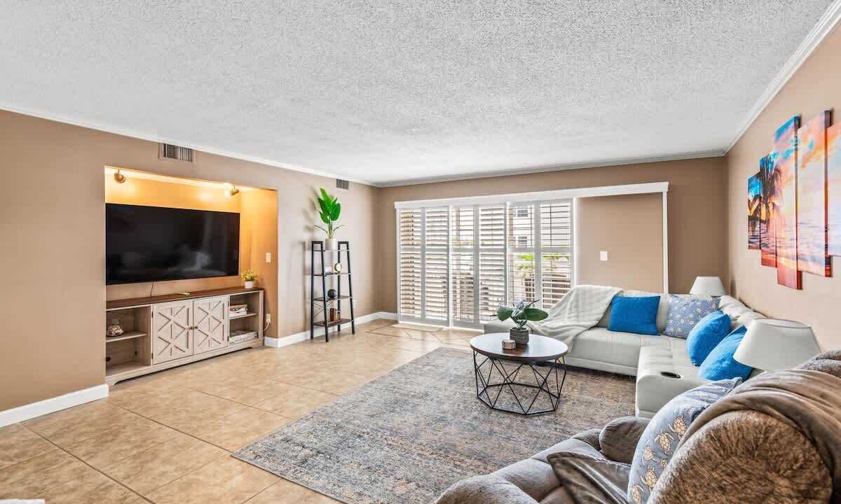 Photo of Livingroom in Belleair Beach