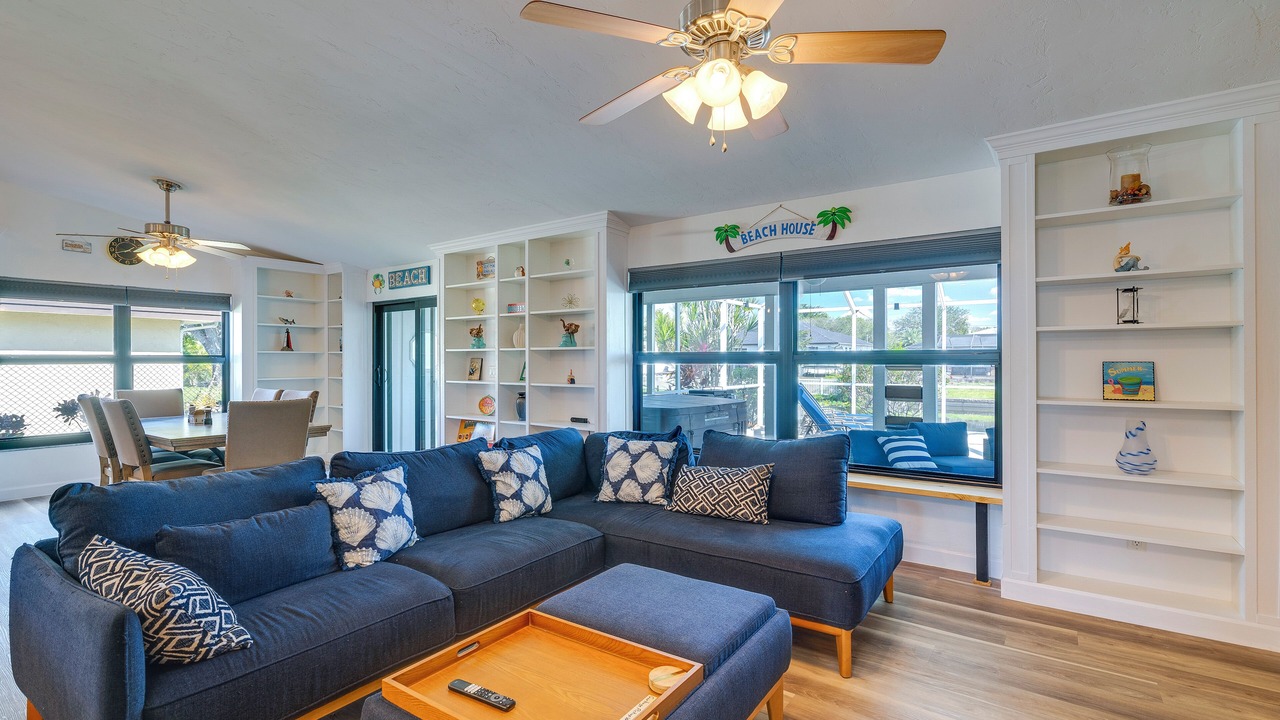 Photo of Livingroom in Fort Myers