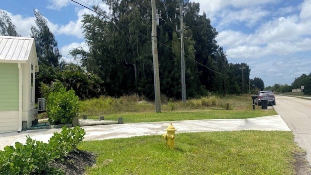 Photo of Outdoor in Stuart