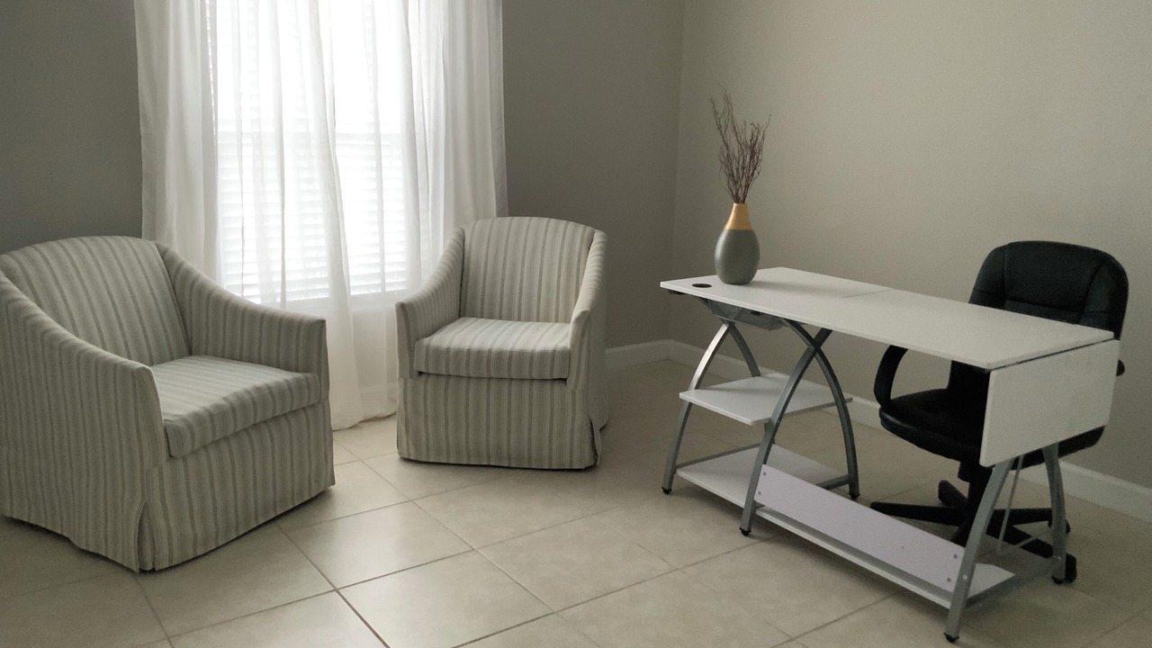 Photo of Livingroom in Palm Bay
