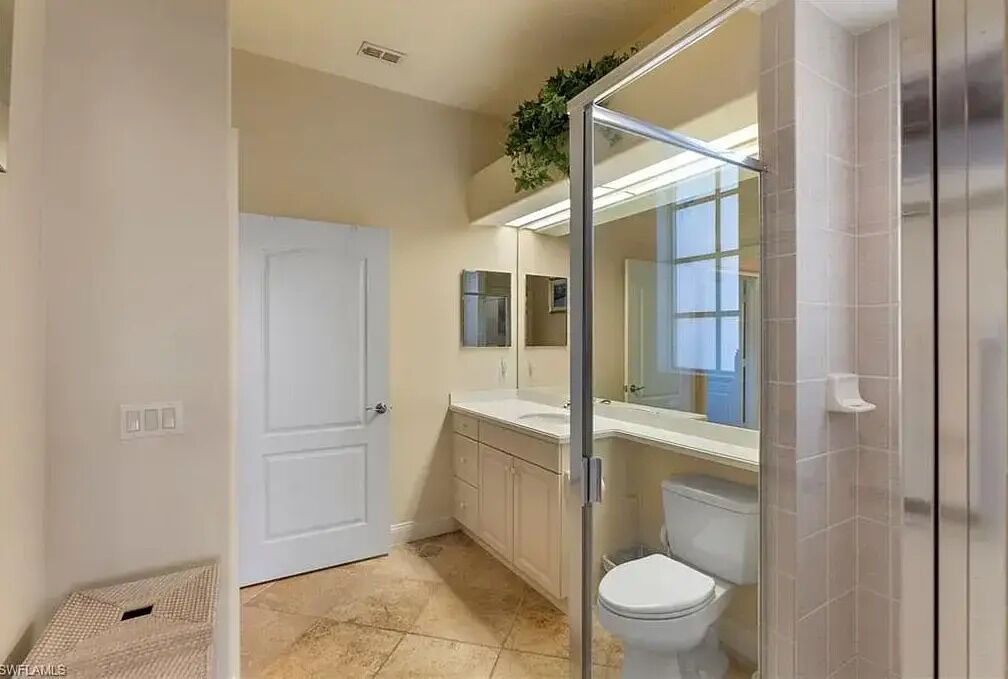 Photo of Bathroom in Estero
