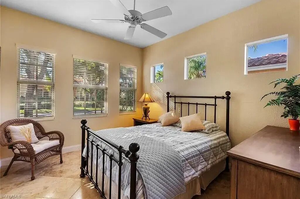 Photo of Bedroom in Estero