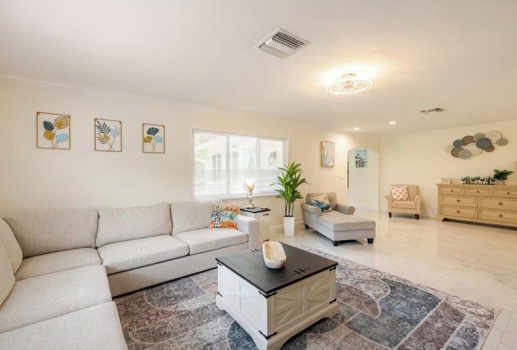 Photo of Livingroom in Rural Estates
