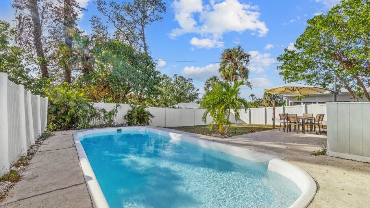 Photo of Outdoor in Whitfield