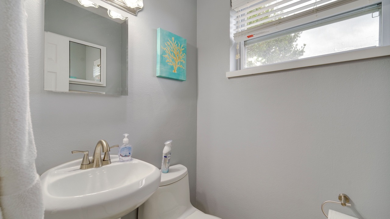 Photo of Bathroom in Bowe Gardens