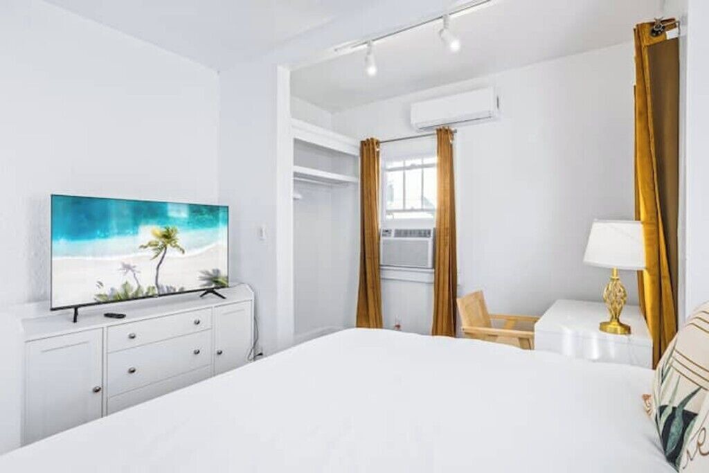 Photo of Bedroom in Historic Uptown