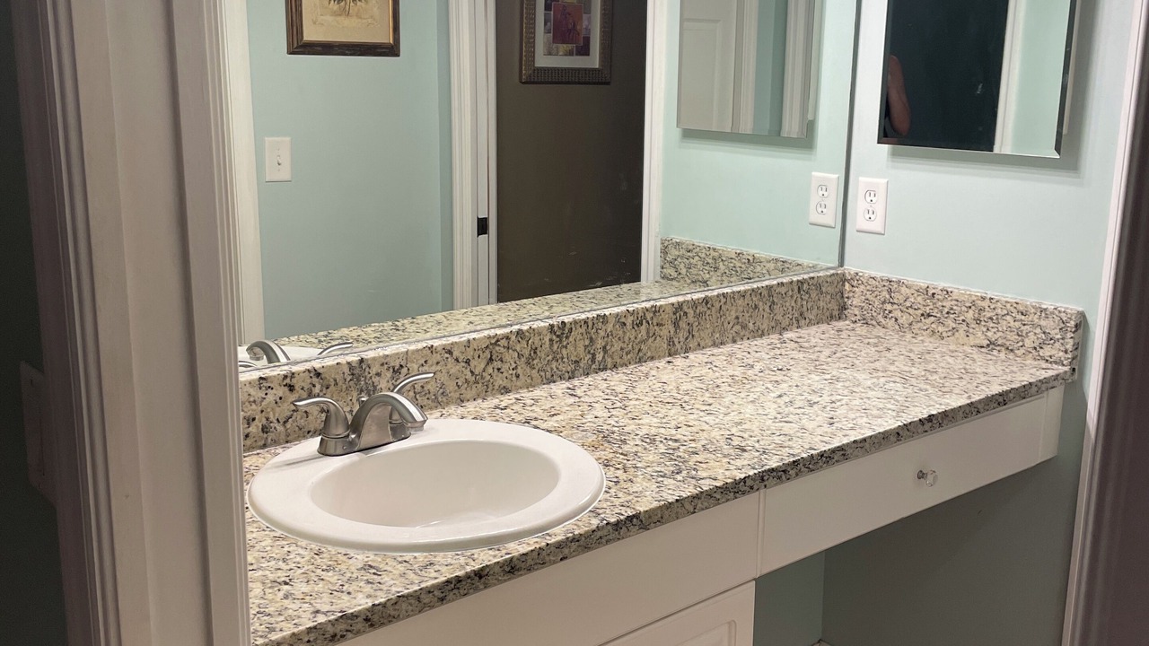 Photo of Bathroom in Fountain Lakes