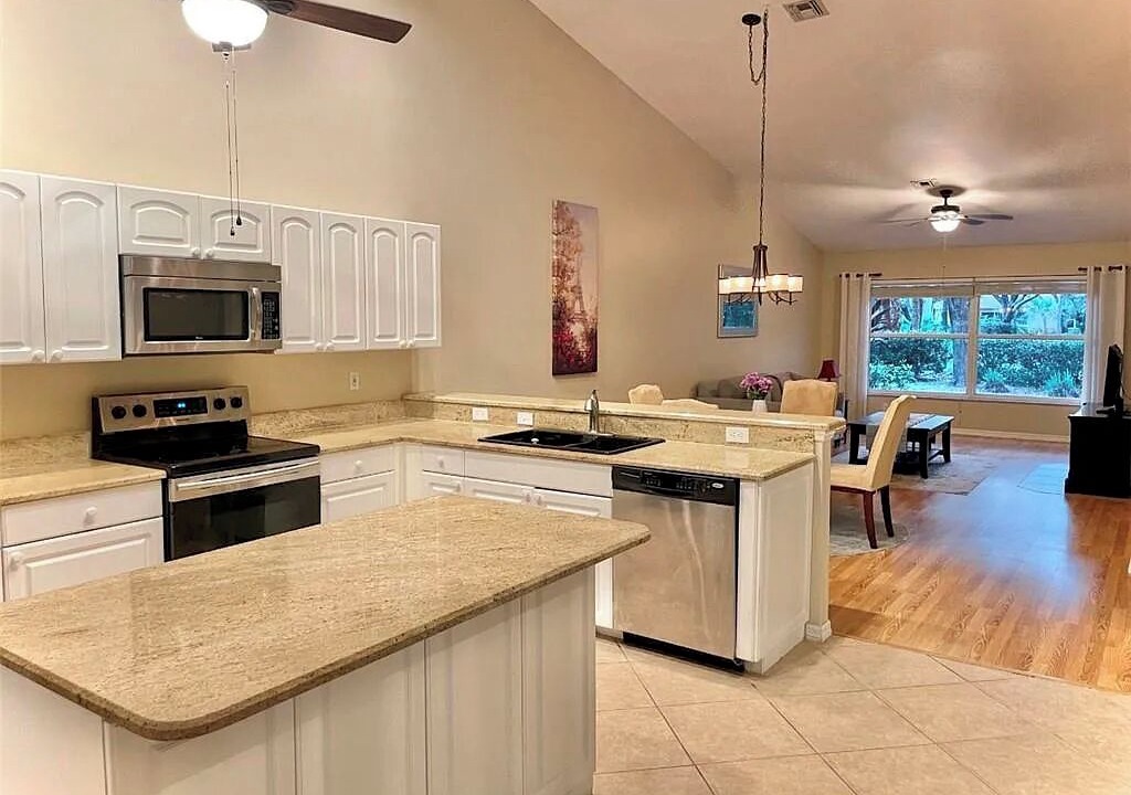 Photo of Kitchen in Fountain Lakes