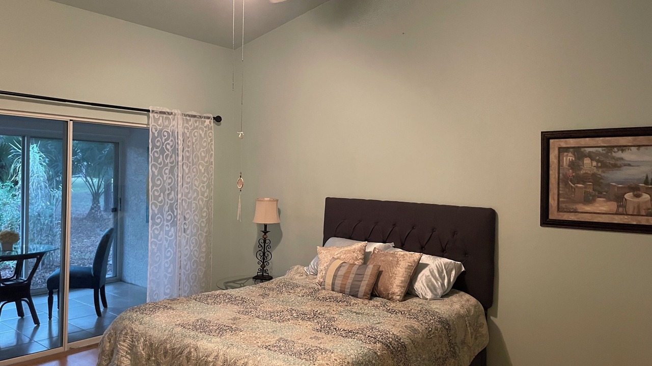 Photo of Bedroom in Fountain Lakes