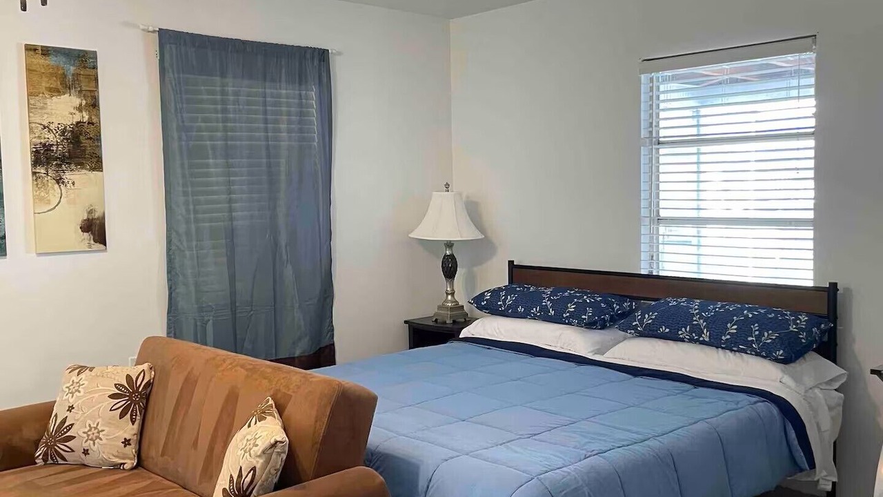 Photo of Bedroom in Englewood