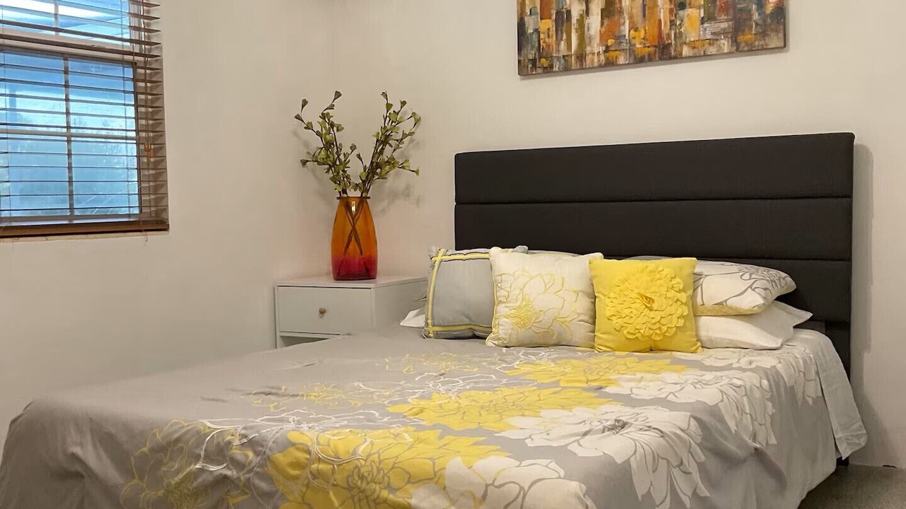 Photo of Bedroom in Englewood