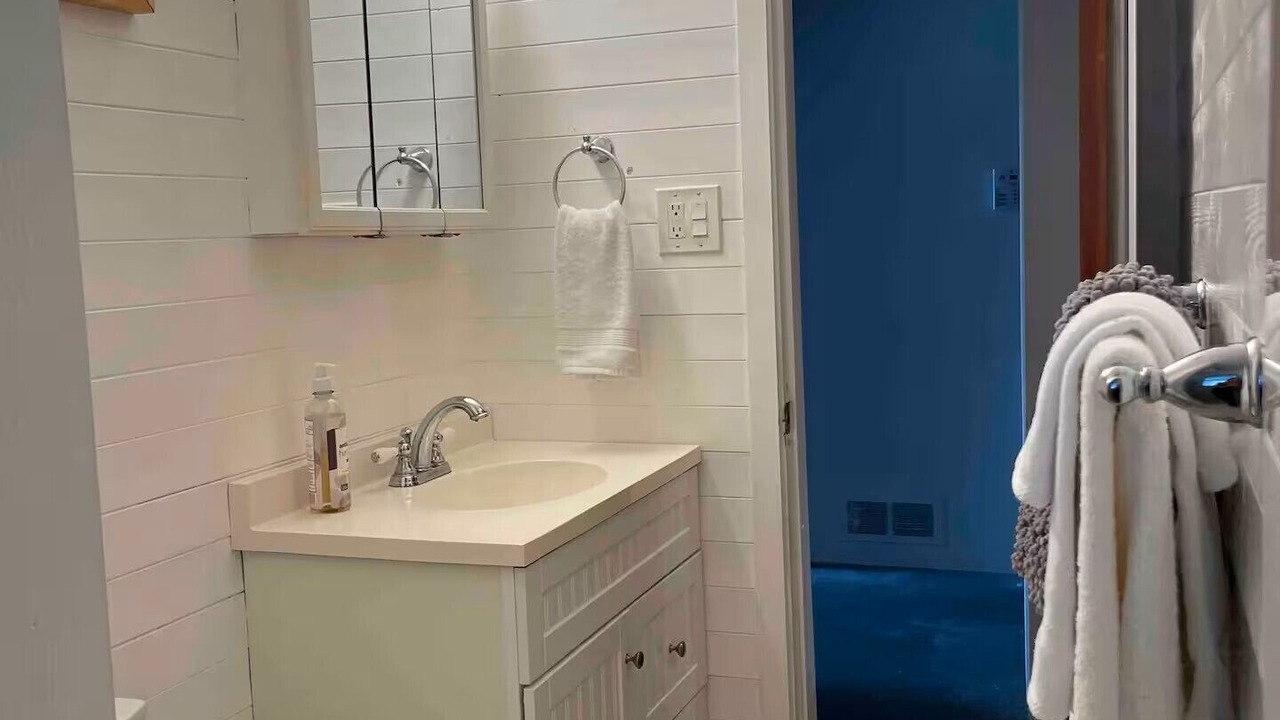 Photo of Bathroom in Englewood