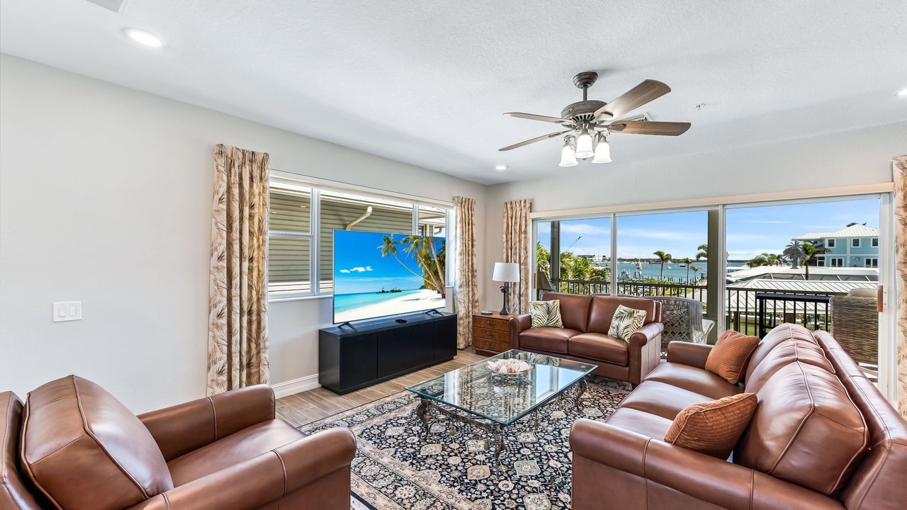 Photo of Livingroom in Fort Myers Beach