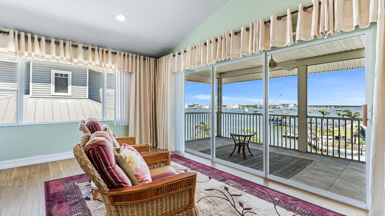 Photo of Livingroom in Fort Myers Beach
