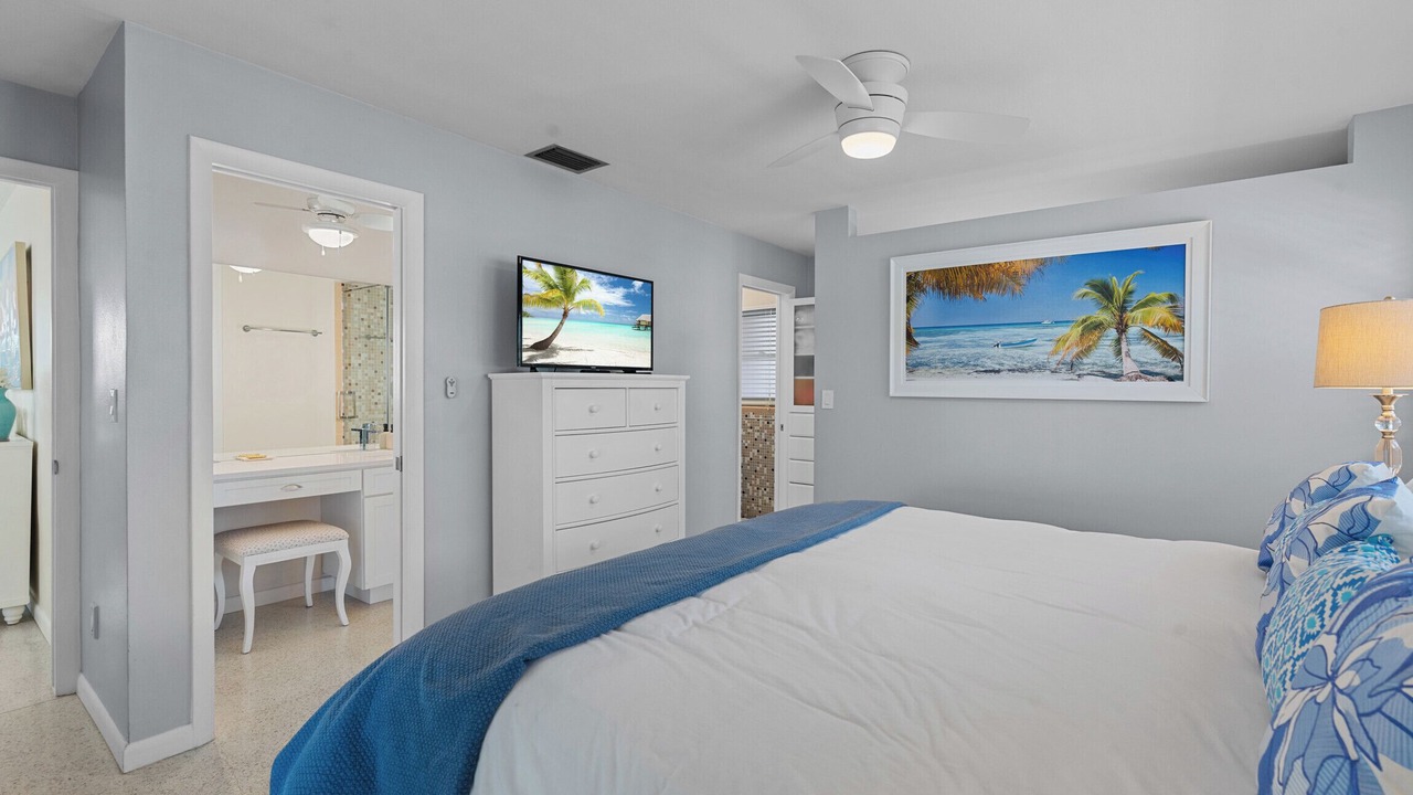 Photo of Bedroom in Caloosahatchee