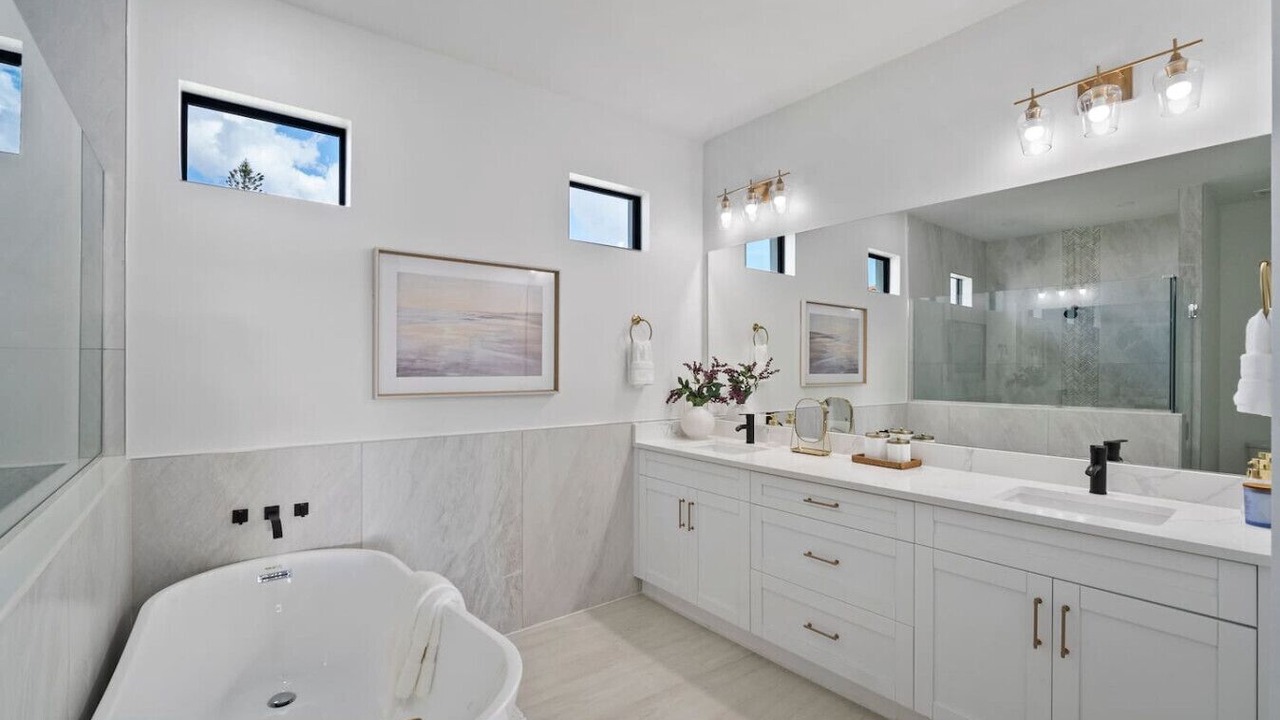 Photo of Bathroom in Bonita Springs
