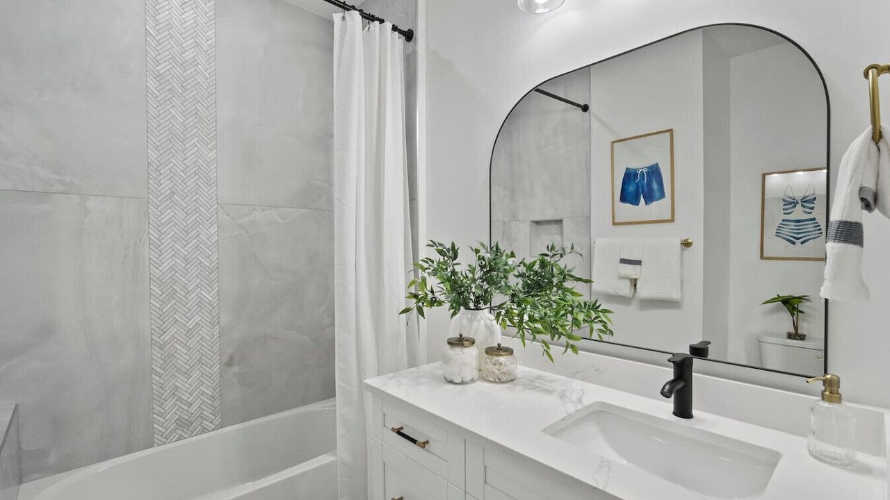 Photo of Bathroom in Bonita Springs