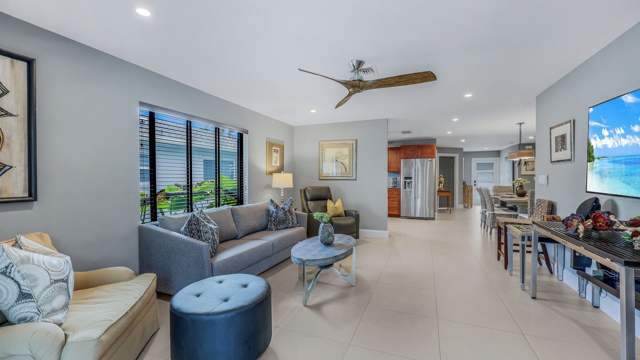 Photo of Livingroom in Naples Park