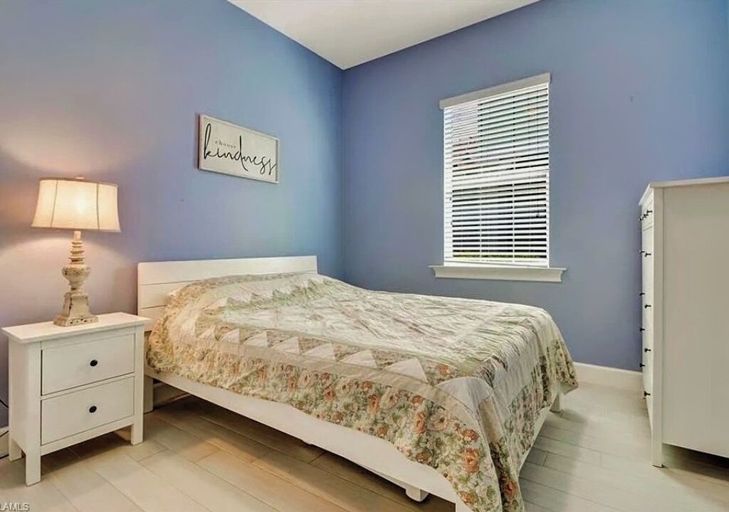 Photo of Bedroom in Naples