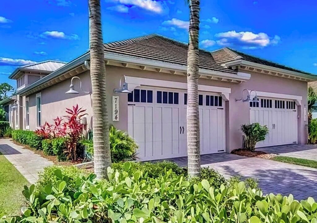 Photo of Outdoor in Naples
