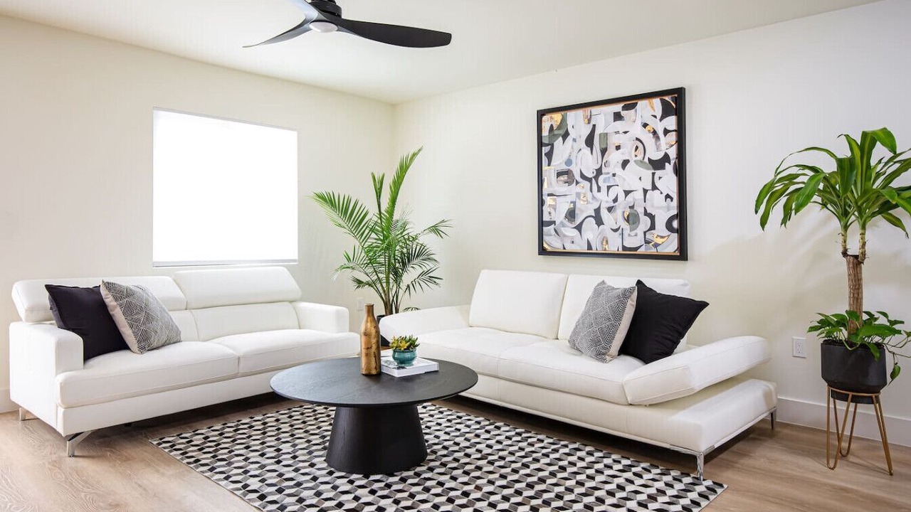 Photo of Livingroom in East Naples