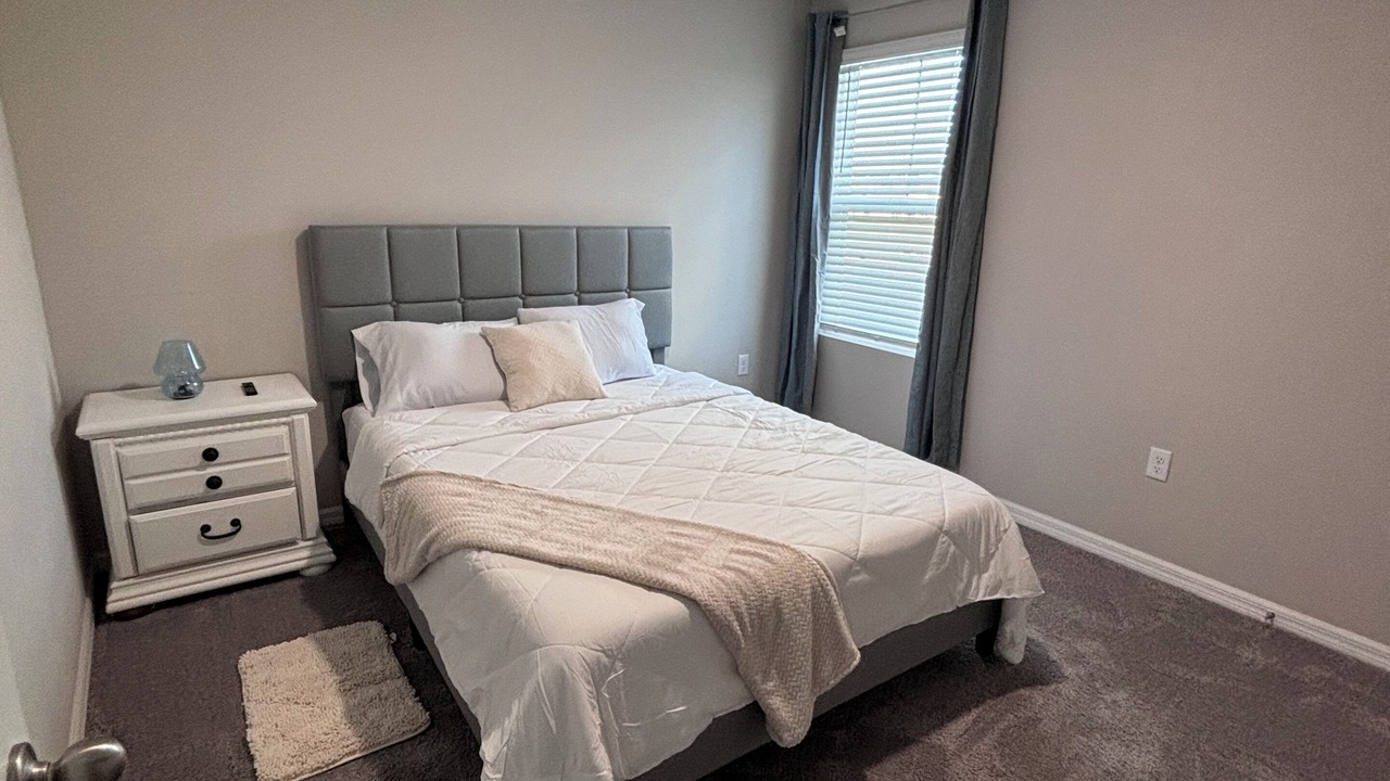 Photo of Bedroom in Winter Haven