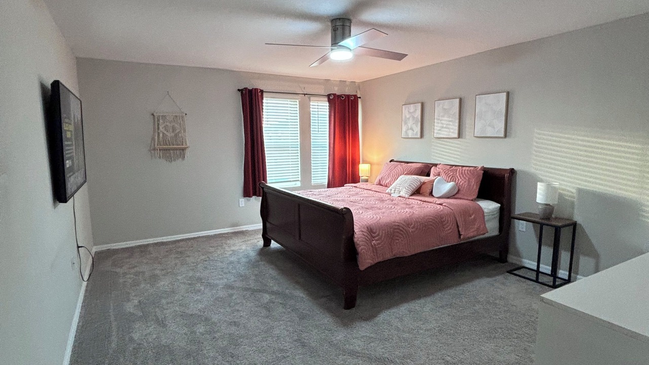 Photo of Bedroom in Winter Haven